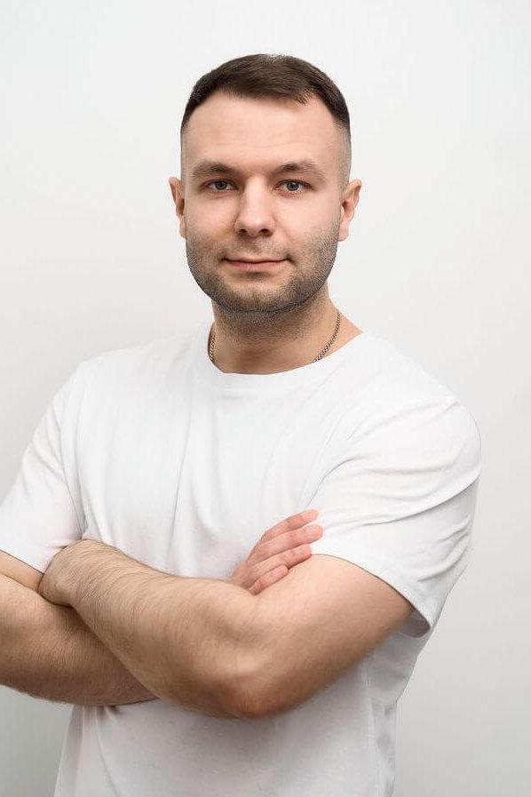 Дворников Максим Олегович